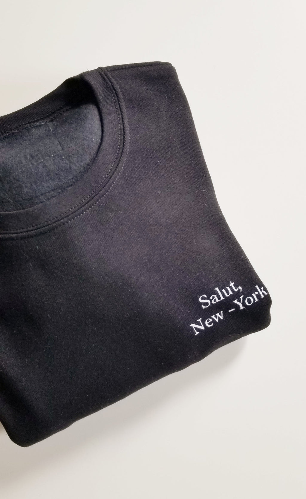 Salut NYC Wom Sweater
