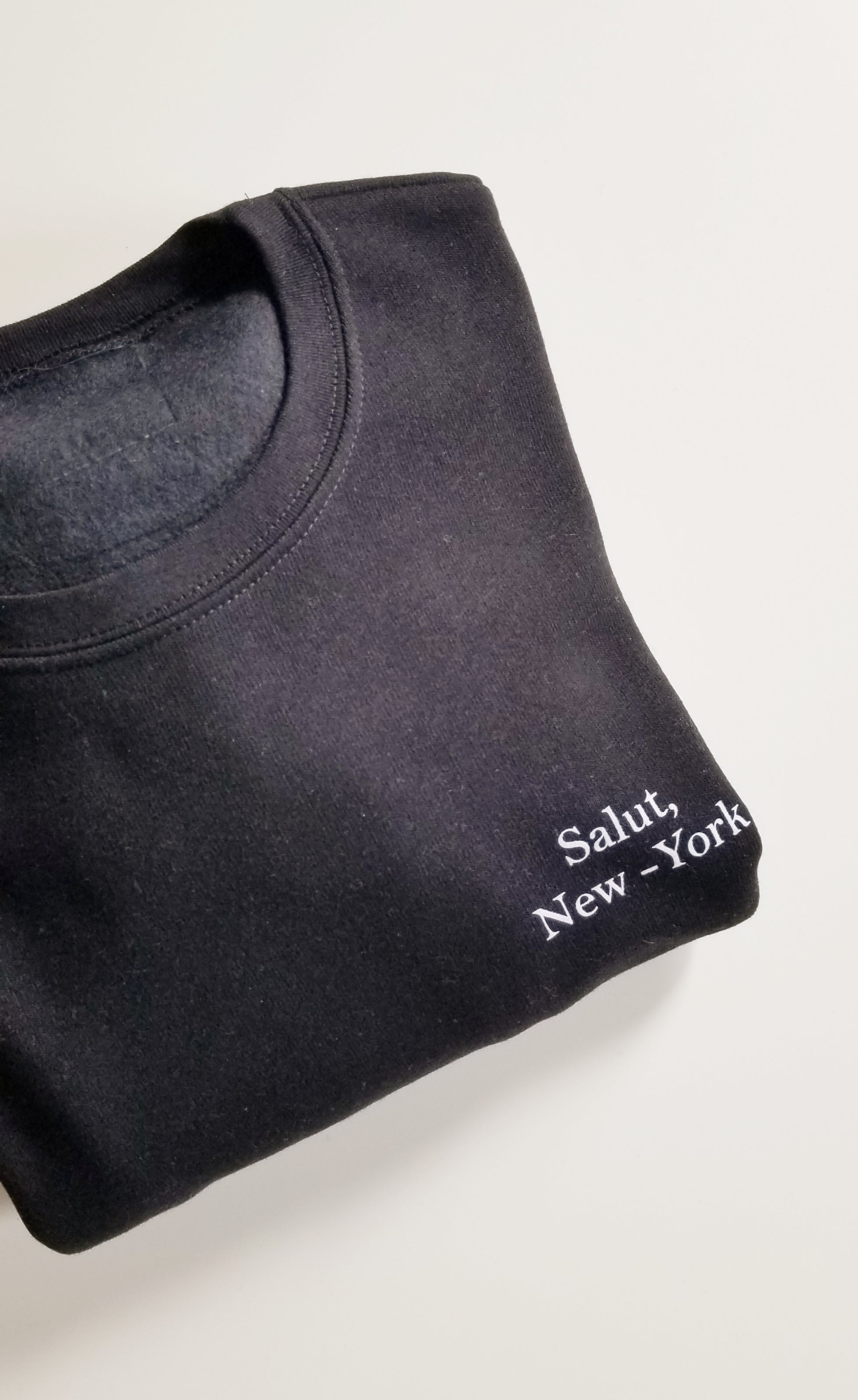 Salut NYC Wom Sweater