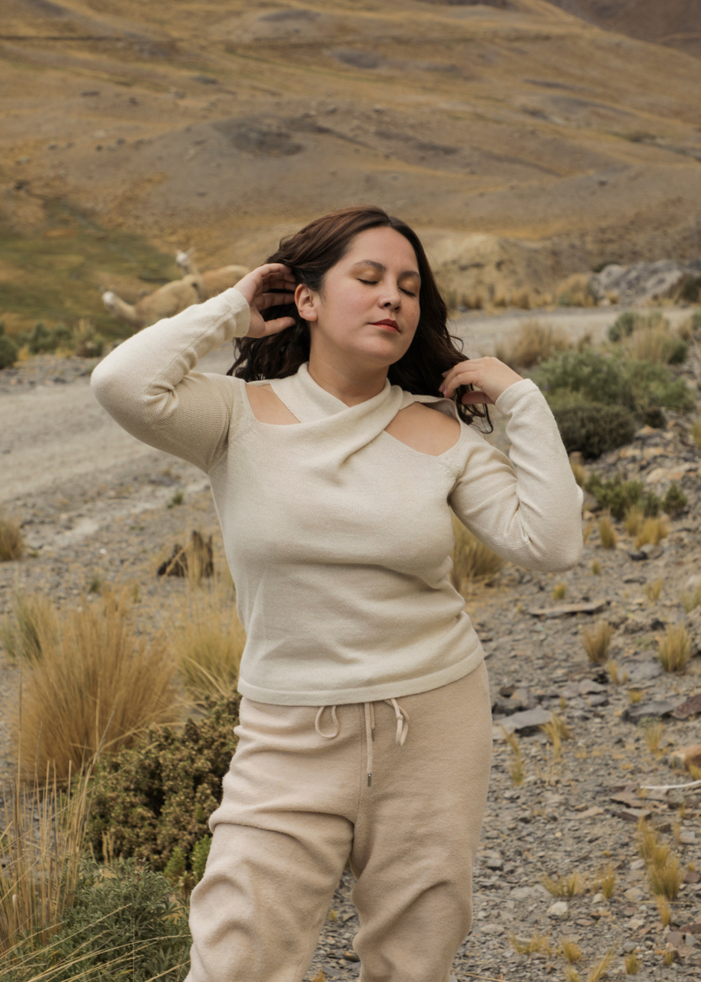 Kusisa Alpaca Sweater
