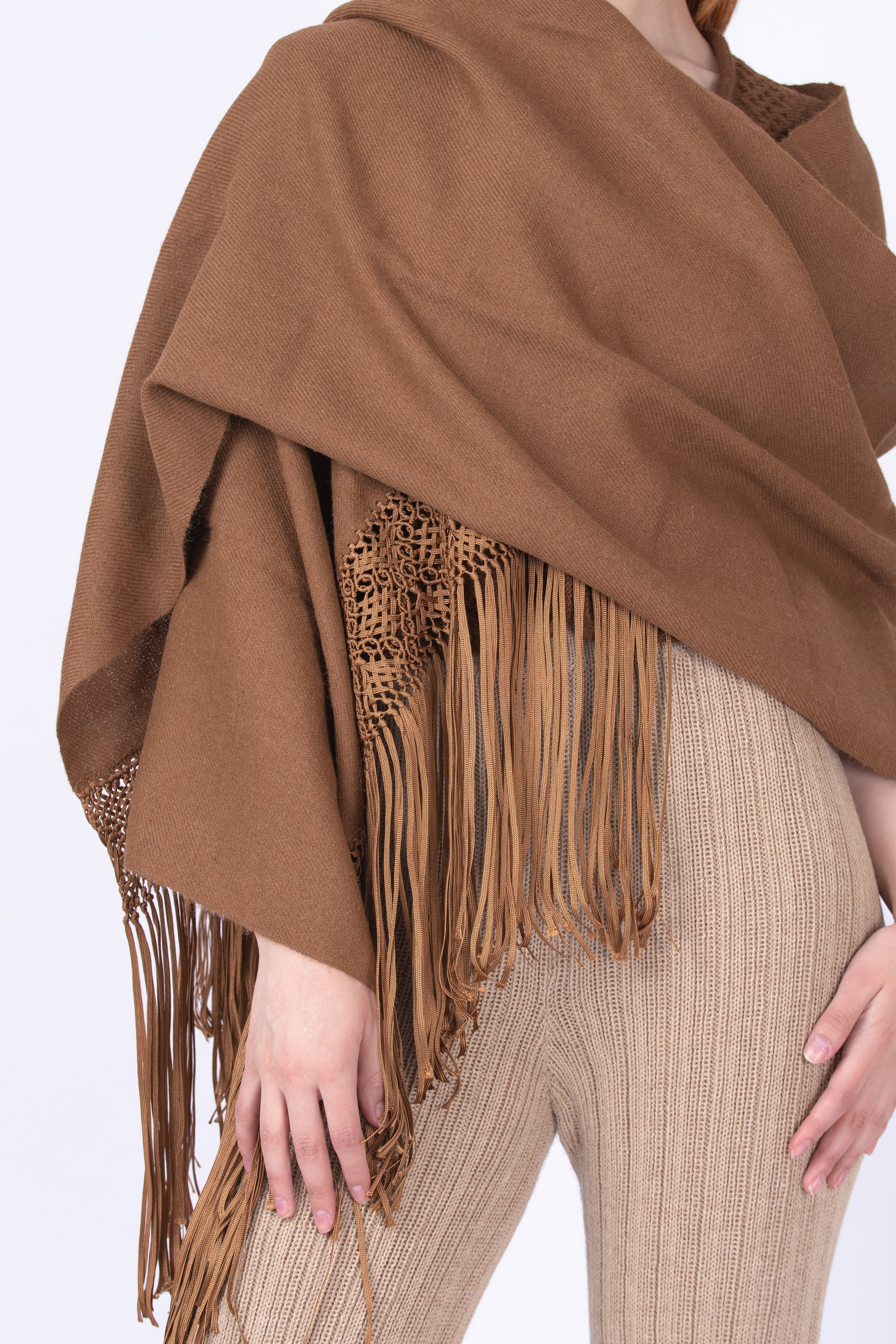 Wila Alpaca Macrame Shawl