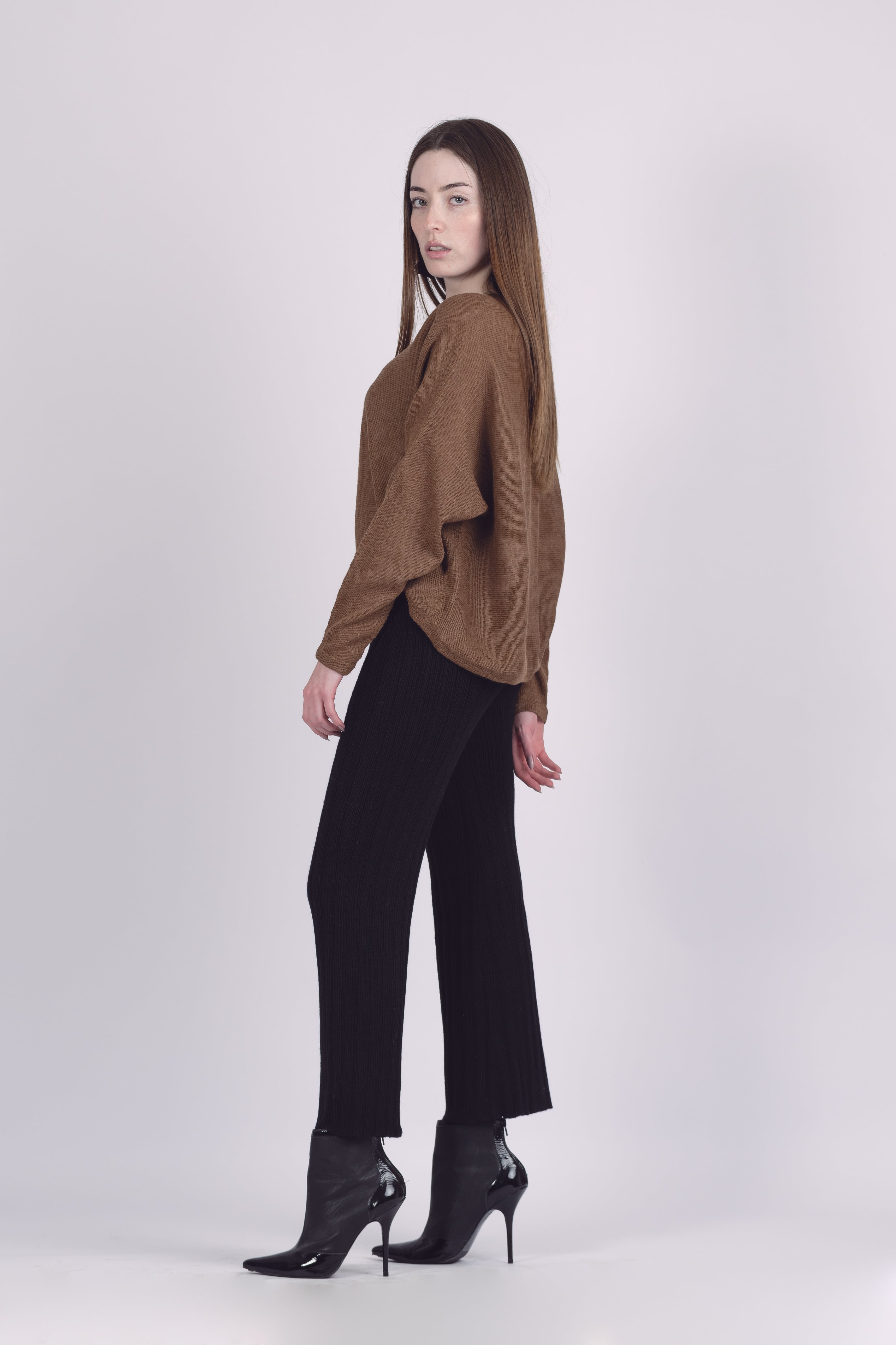 Amuyu Alpaca Sweater