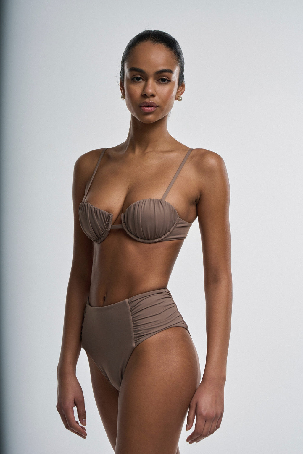 The Naomi High-Waist Bottom - Mocha