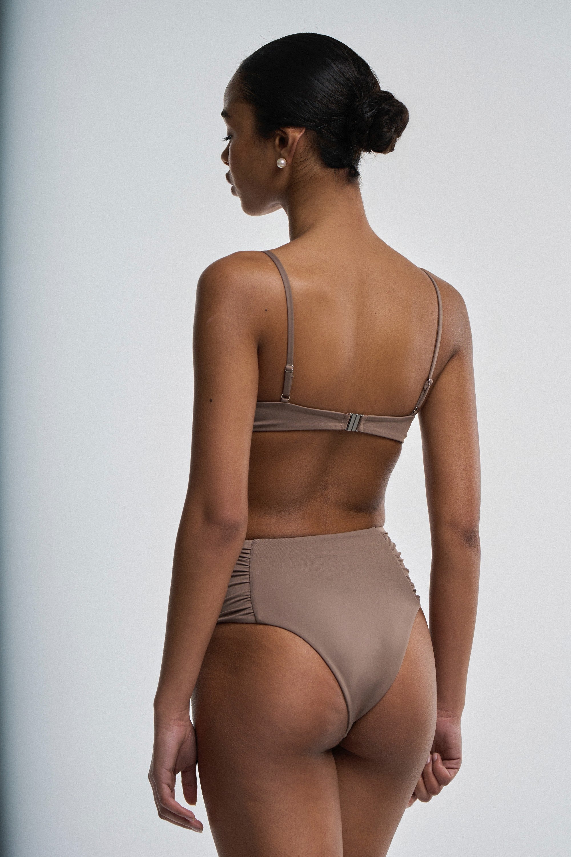 The Naomi High-Waist Bottom - Mocha