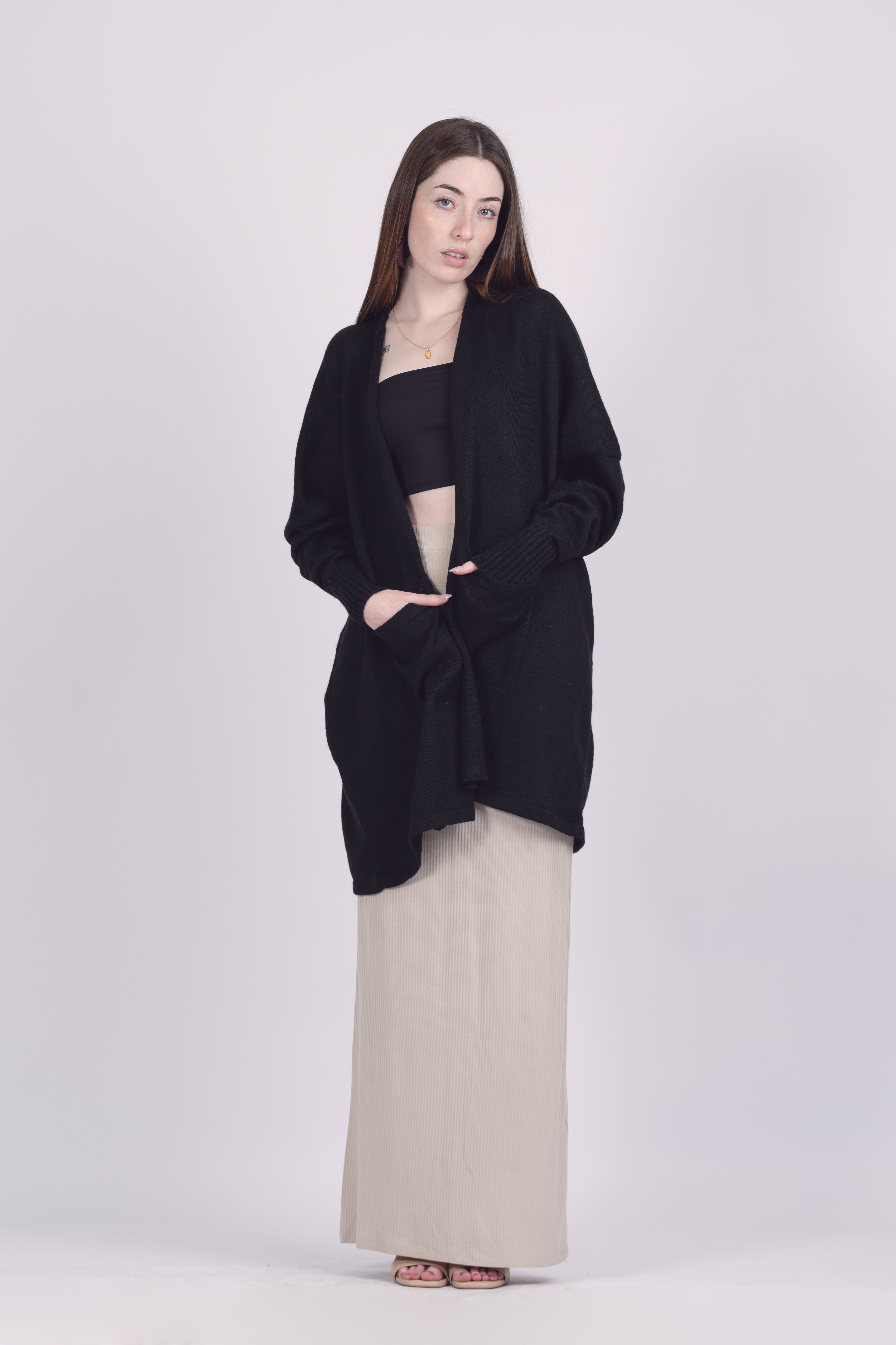 Yaja Alpaca Cardigan — lightweight alpaca cardigan with pockets, timeless layering piece handmade in Bolivia.