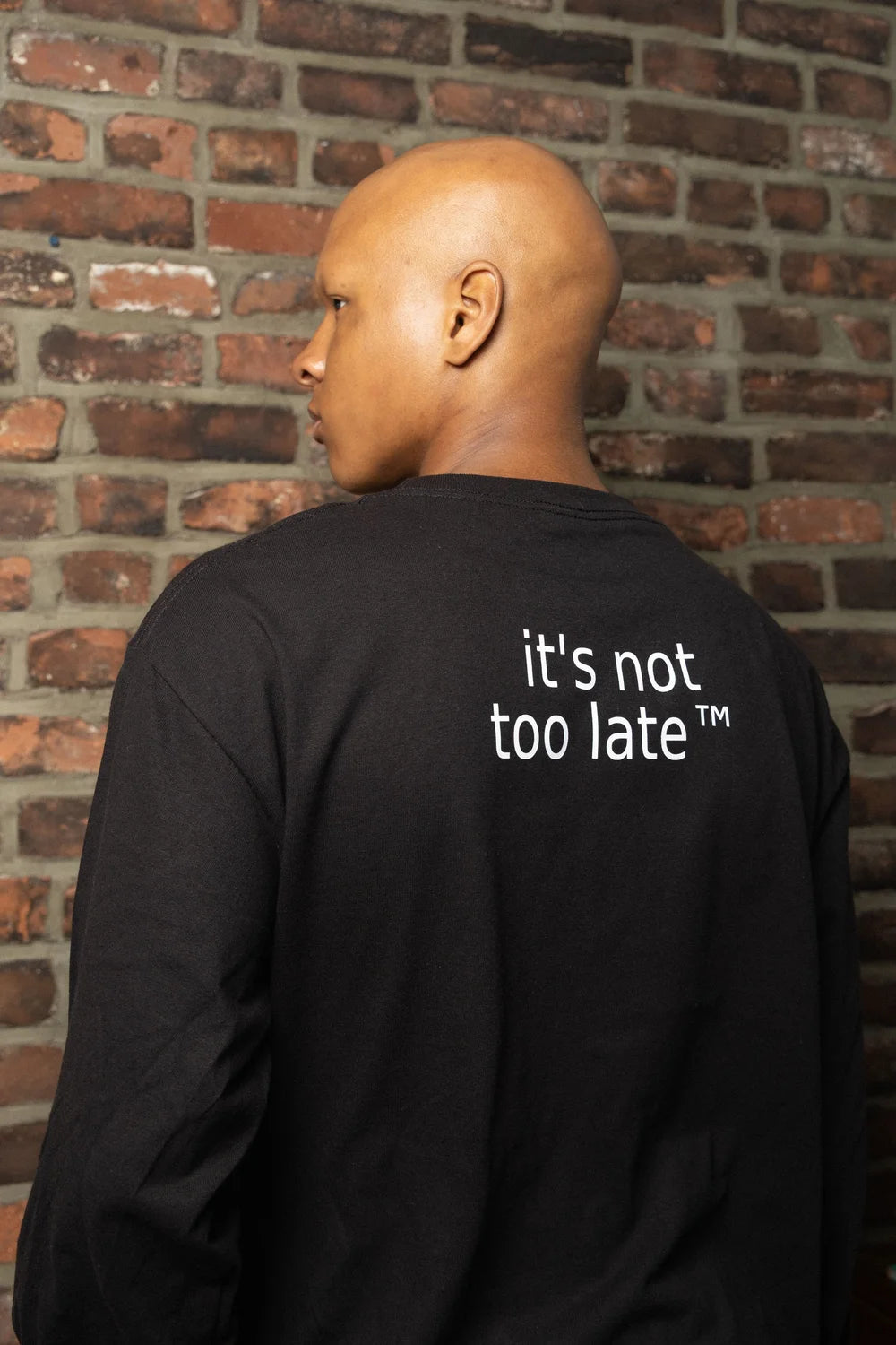 black long sleeve shirt
