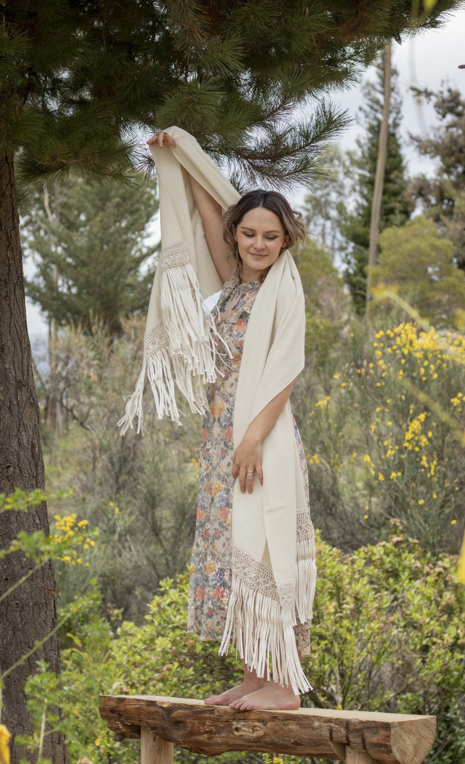 Beige alpaca shawl
