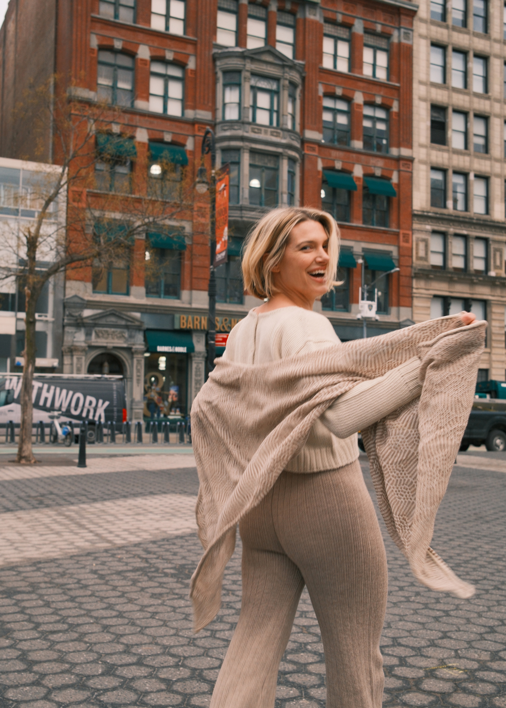 Chama Alpaca Poncho