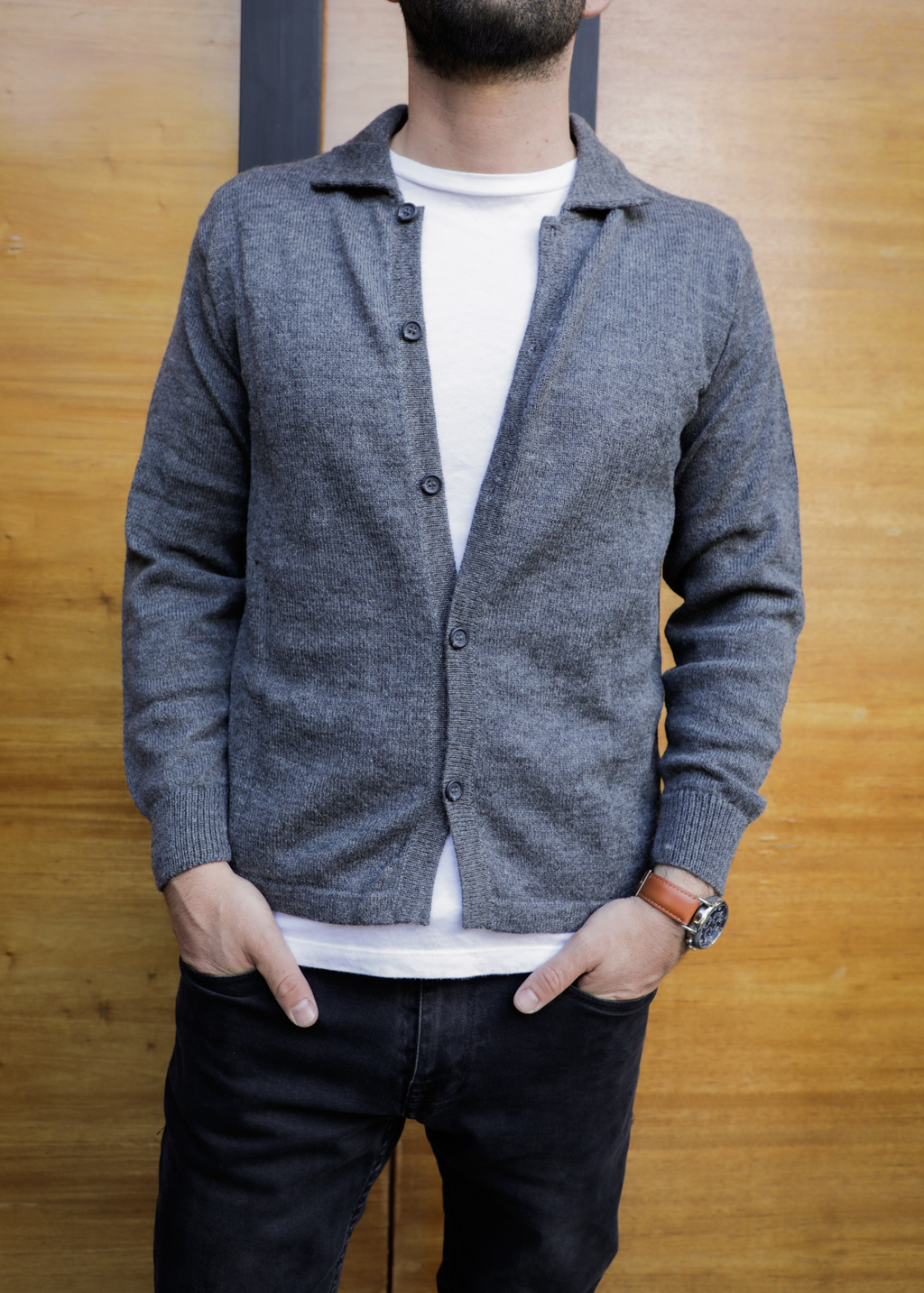 Layu Alpaca Cardigan — lightweight baby alpaca cardigan, timeless and chic design, handmade in Bolivia.