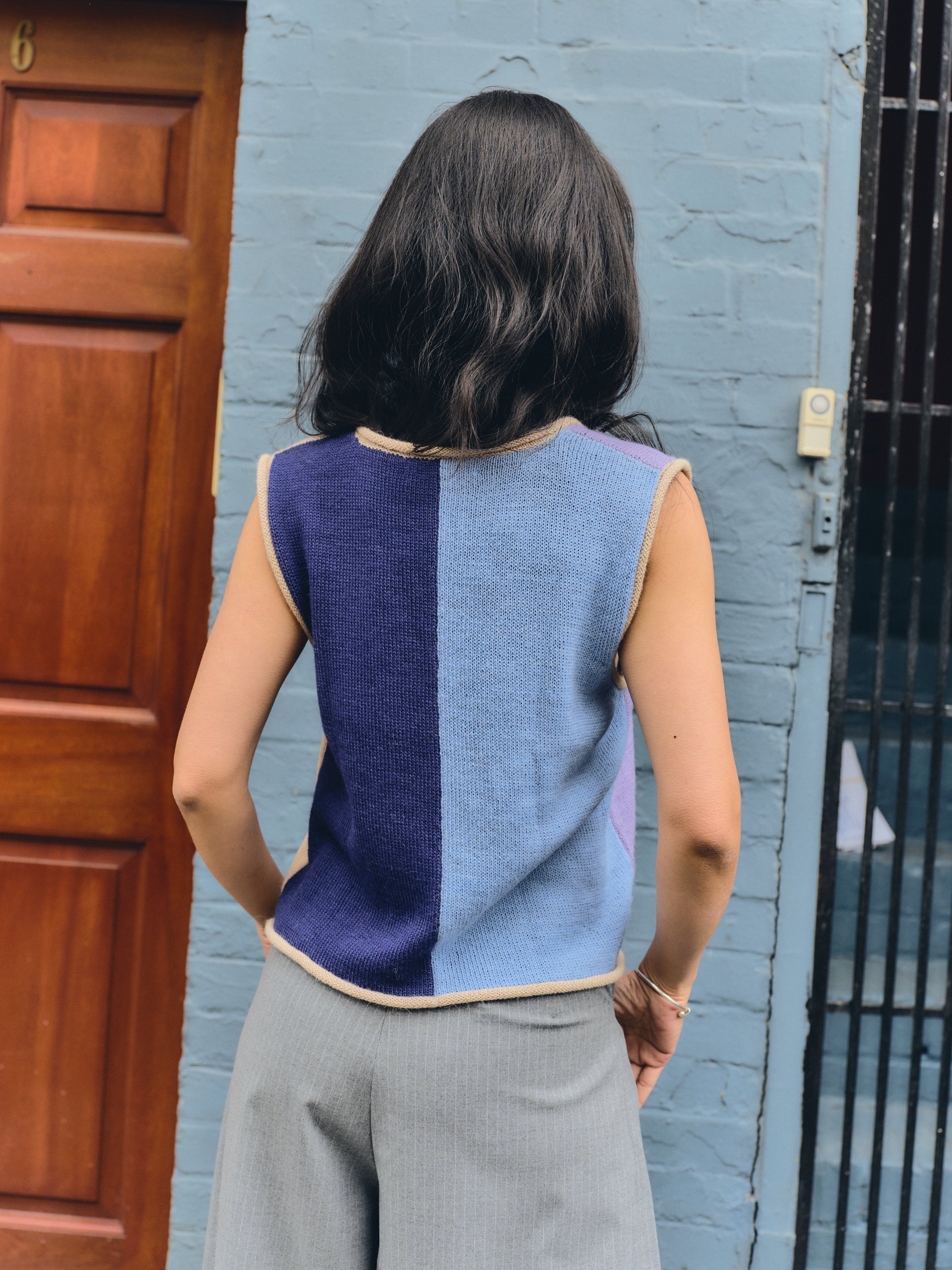 Pankara Alpaca Poncho — handwoven alpaca poncho with soft drape and timeless silhouette, artisan-made in Bolivia.