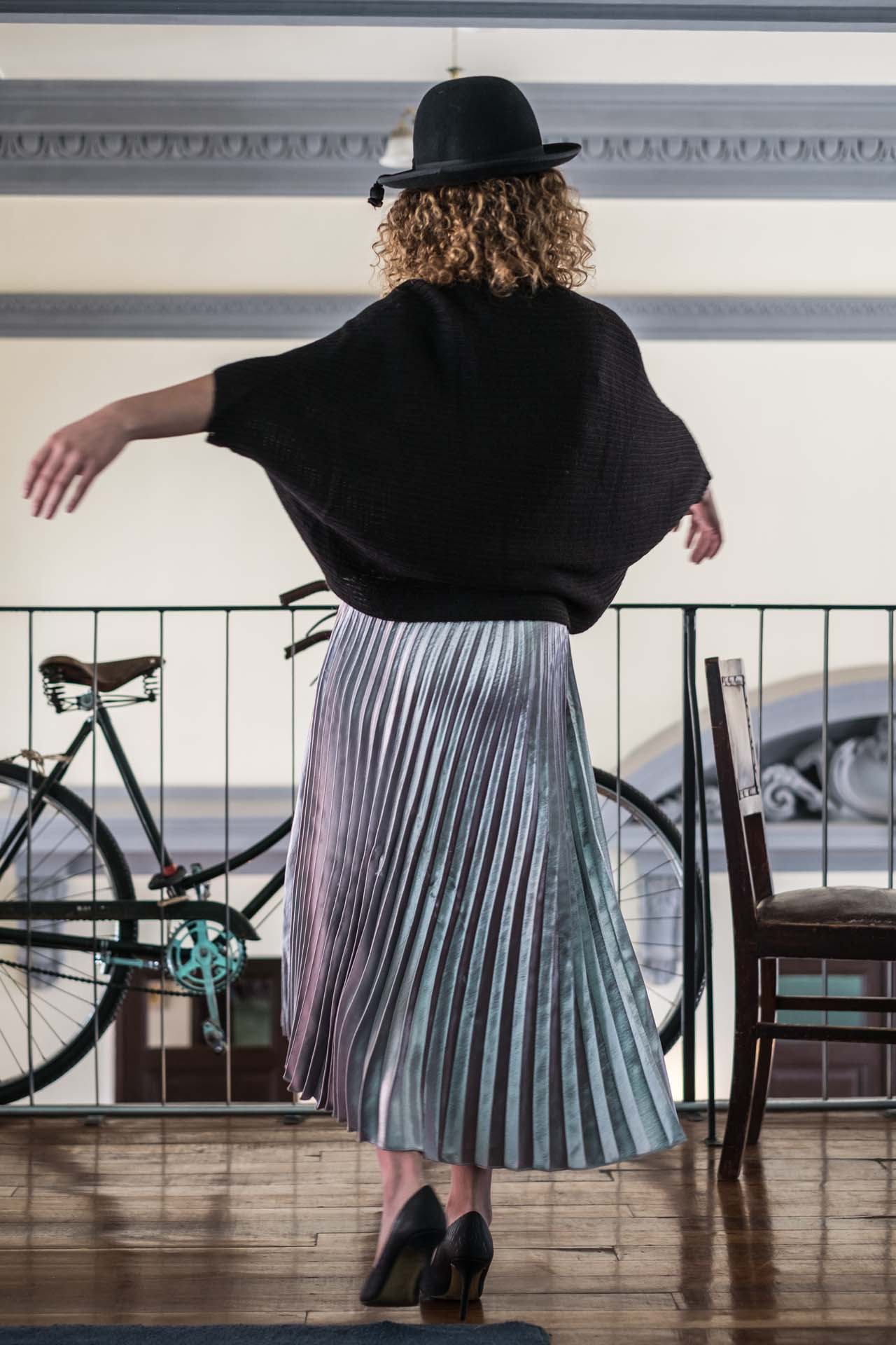 Warawara Alpaca Poncho — alpaca sweater-poncho with sleeves and flowing silhouette, handmade in Bolivia.